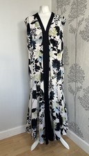 Chesca Size 18 Floral Easy