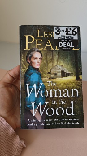 The woman wood - in, by