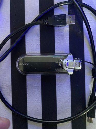 Sony walkman e407 - sony,