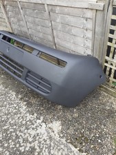 2004 Vauxhall Vivaro Front