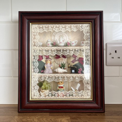 Vintage wood shadow - shadow, box
