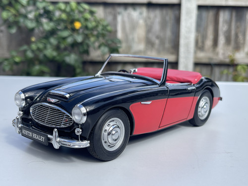 Kyosho scale 1960 austin - kyosho,