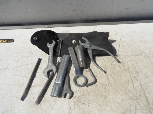 Suzuki 125 tool kit - 125,