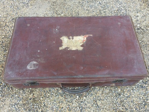 Vintage old suitcase - old, briefcase