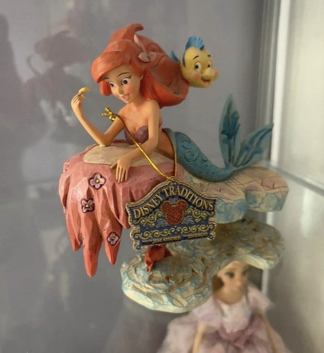Disney showcase ariel dreaming - ariel,