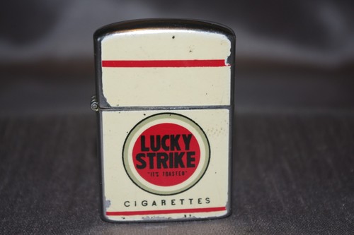 Vintage lighter lucky strike - lighter.,