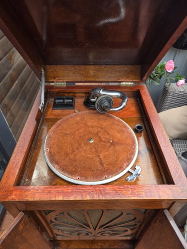 1930 full size gramaphone - 1930, c/w
