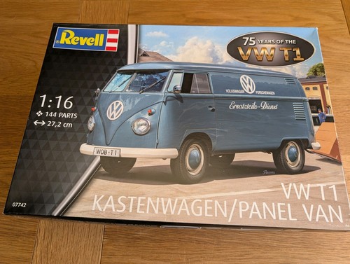Revell 07742 panel van - 07742,,