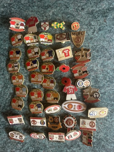 Manchester united badges - 45,