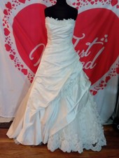 Wedding dress size 14 ivory