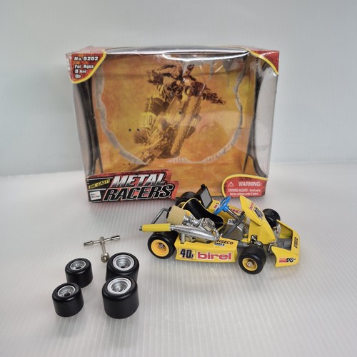 Toy things die cast - cast, metal