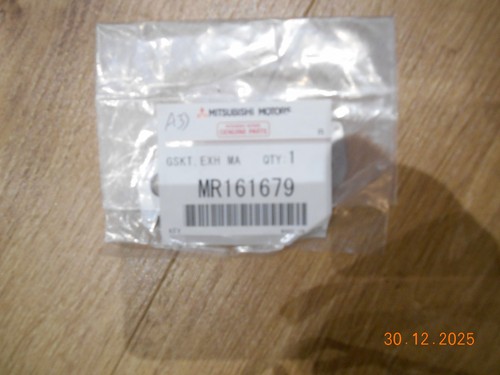 Mitsubishi mr161679 genuine - mitsubishi,