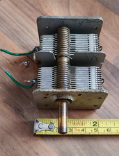 Air spaced variable capacitor 550pf + 550pf