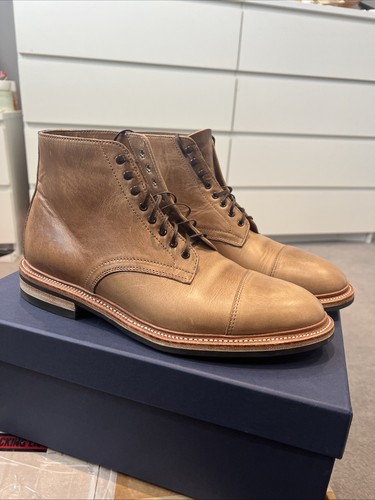 Oak street bootmakers - oak,