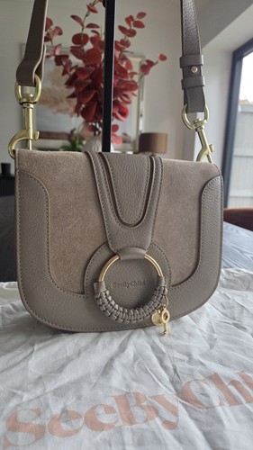 See chloe hana - chloe, crossbody