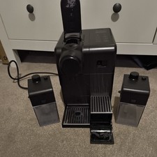 DeLonghi Nespresso Lattissima