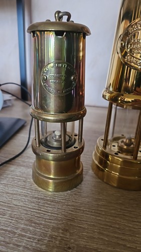 Hockley lamp limelight company - lamp,