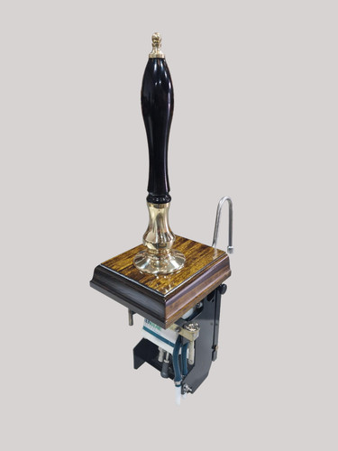Traditional hand pull beer - traditional,