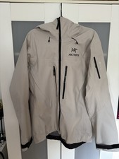 Arc'teryx Alpha SV