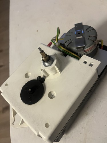 Vintage electric motor 240v - electric,