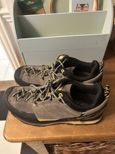 La Sportiva Approach Shoes -