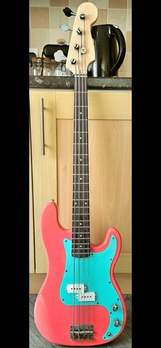 Lindo precision bass - lindo,