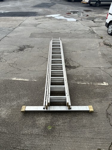 8 4m aluminium triple - 3.4m, 8.4m