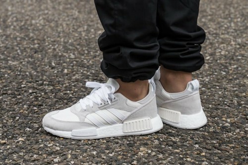 150 adidas originals - 150$,
