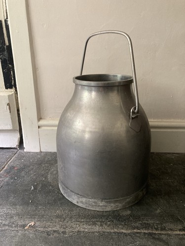 Vintage milk churn - milk, collecting