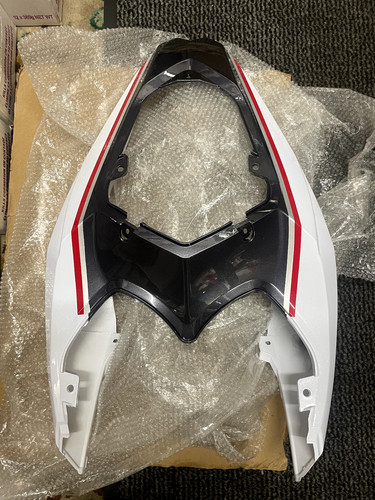 125 r11 rear body cover - wk,