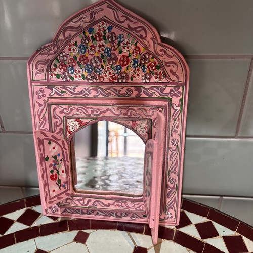 Moroccan hand maid - maid, (26