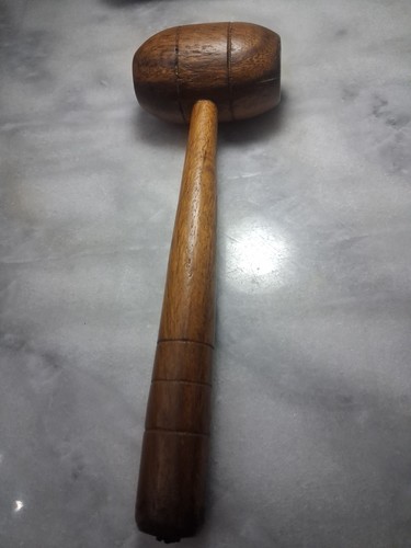Vintage gavel treen mallet - *,