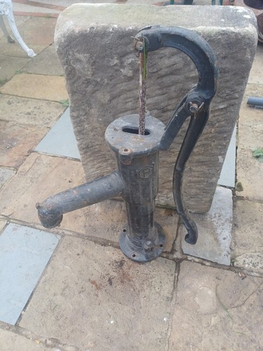 Reclaimed cast iron well - reclaimed,