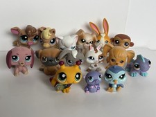 Littlest Pet Shop Bundle of 15