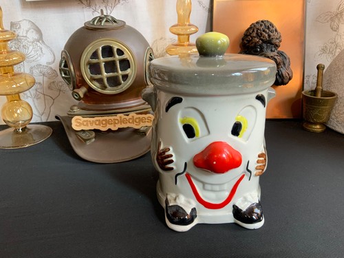 Vintage retro 1980s dusty bin - 1980s,
