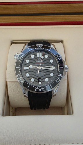 Omega seamaster diver 300m - omega,