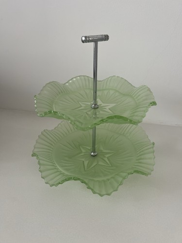 Art deco green glass tier - art,