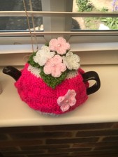 HAND KNITTED BASKET WEAVE TEA