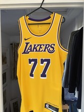 LA  Lakers Luka Doncic Icon