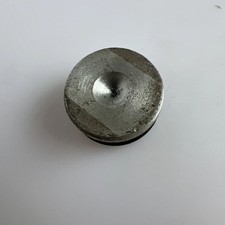 YAMAHA XS500 1976 BOLT CAP BOL