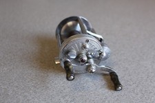 Vintage Pflueger Summit Model