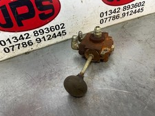Hydraulic change over valve