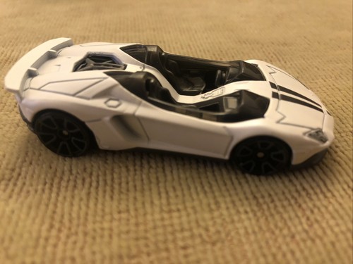 Hot wheels lamborghini - wheels,