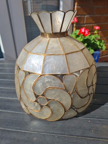 Cute vintage capiz - vintage, shell