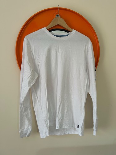 Finisterre long sleeved top - finisterre,