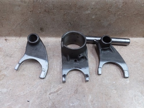 Honda xl350 engine shift forks - xl350,