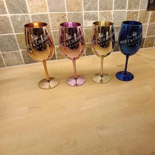 Moet chandon golden glass - chandon,