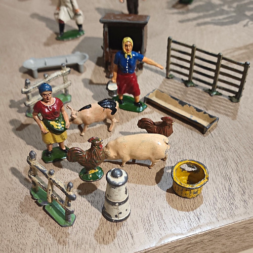 Vintage timpo britains metal - vintage,