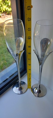 Moet chandon champagne - moet, &