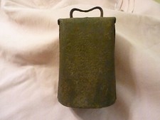 COLLECTIBLE VINTAGE METAL COW BELL - RIVETED WITH ORIGINAL CLAPPER